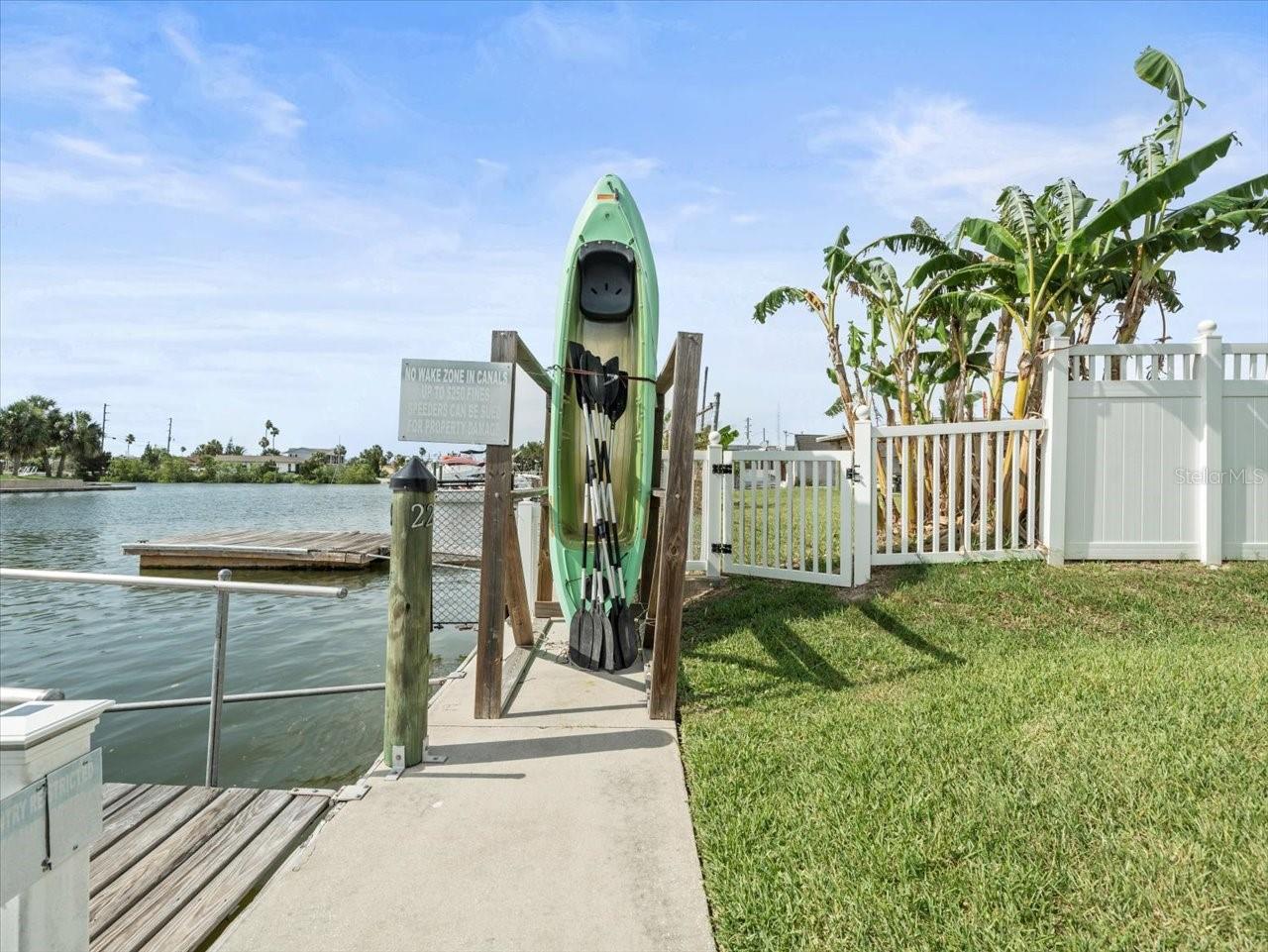 GULF COAST RET - Commercial Sale