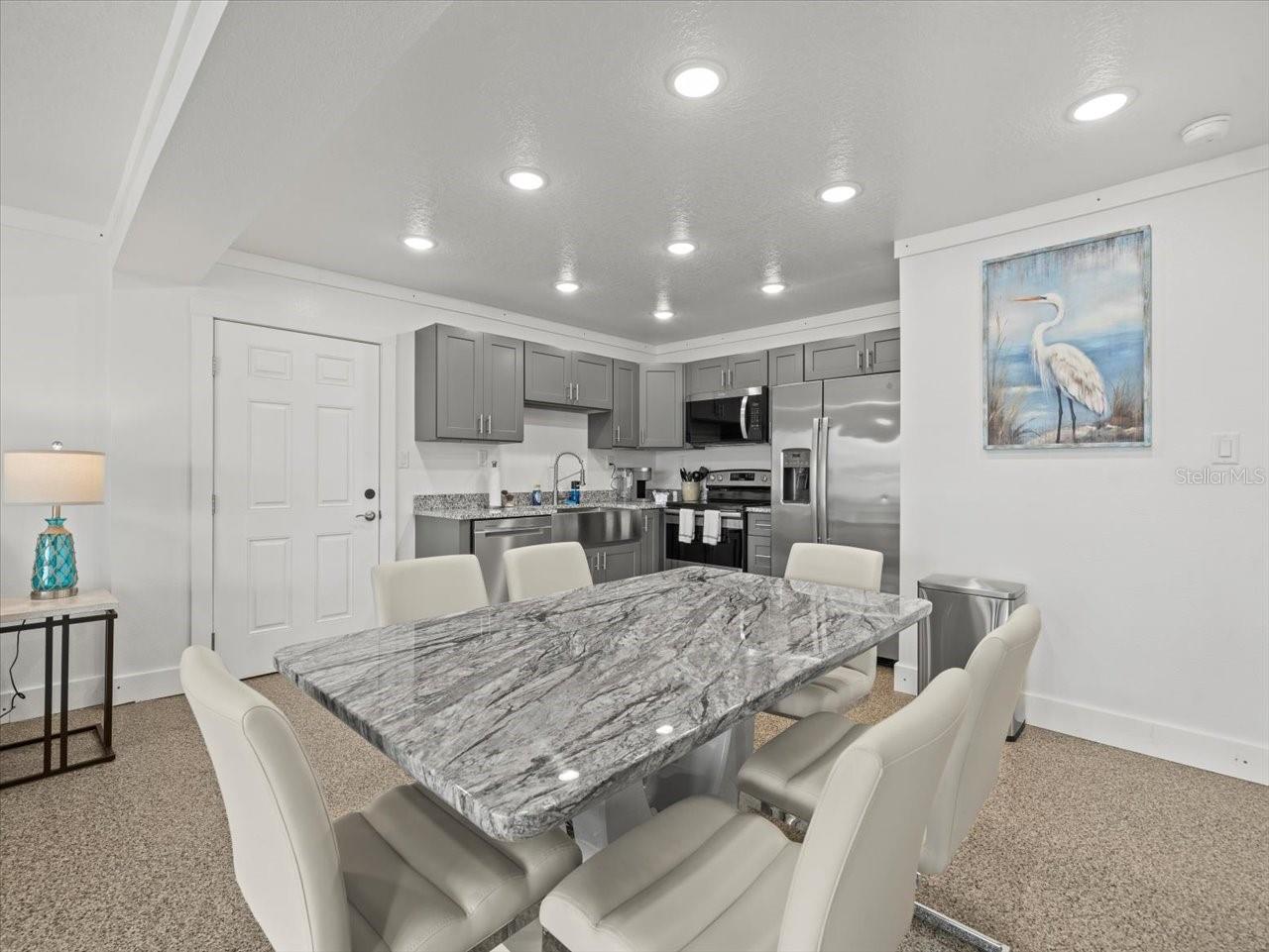 GULF COAST RET - Commercial Sale