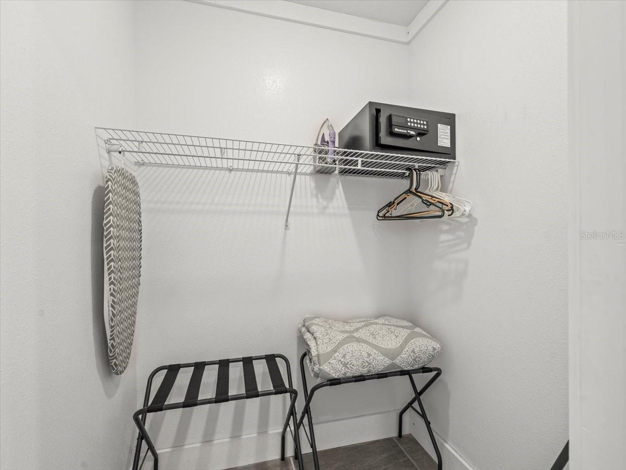 GULF COAST RET - Commercial Sale