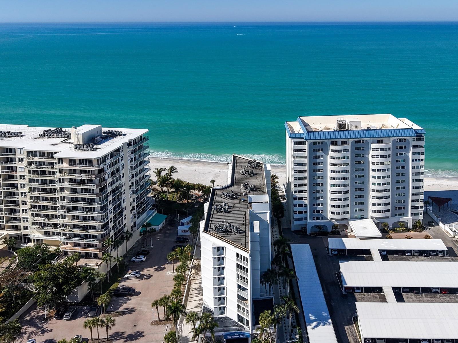 LIDO HARBOUR TOWERS - Residential