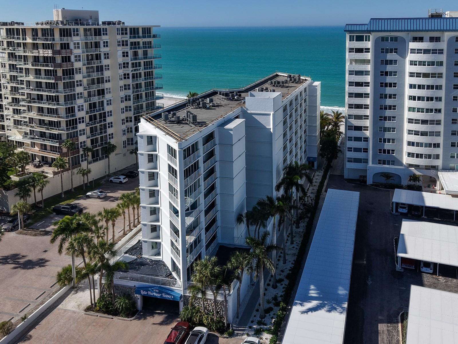 LIDO HARBOUR TOWERS - Residential