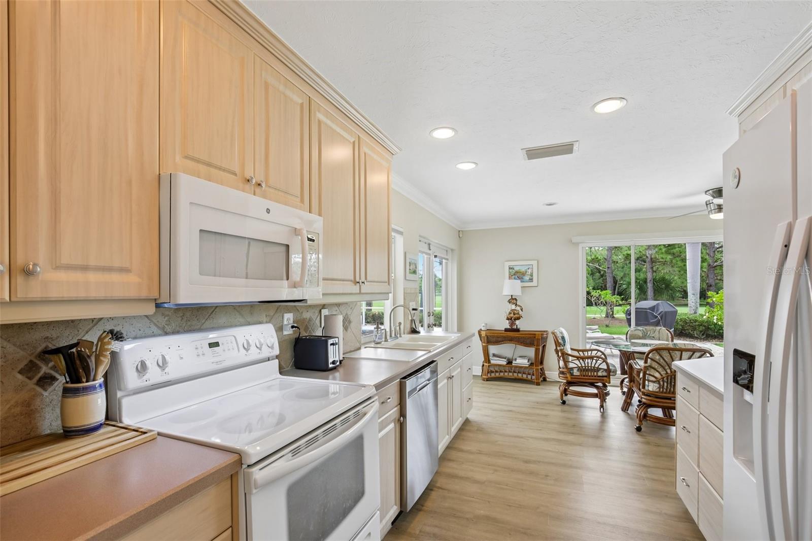 WHITFIELD COUNTRY CLUB ADD REP - Residential