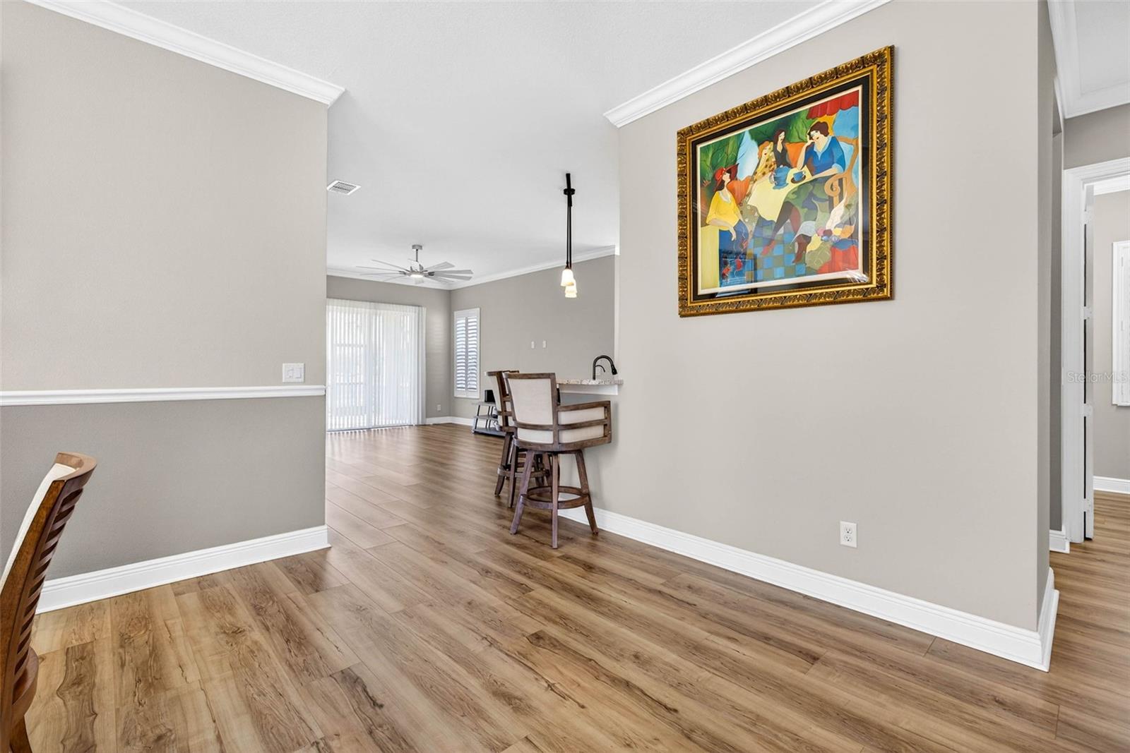 VALENCIA LAKES - Residential