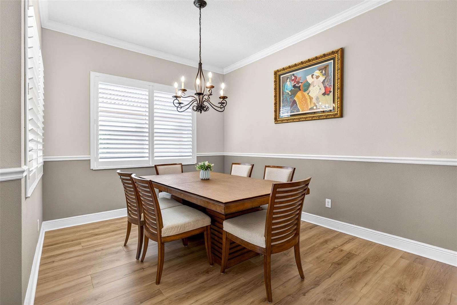 VALENCIA LAKES - Residential