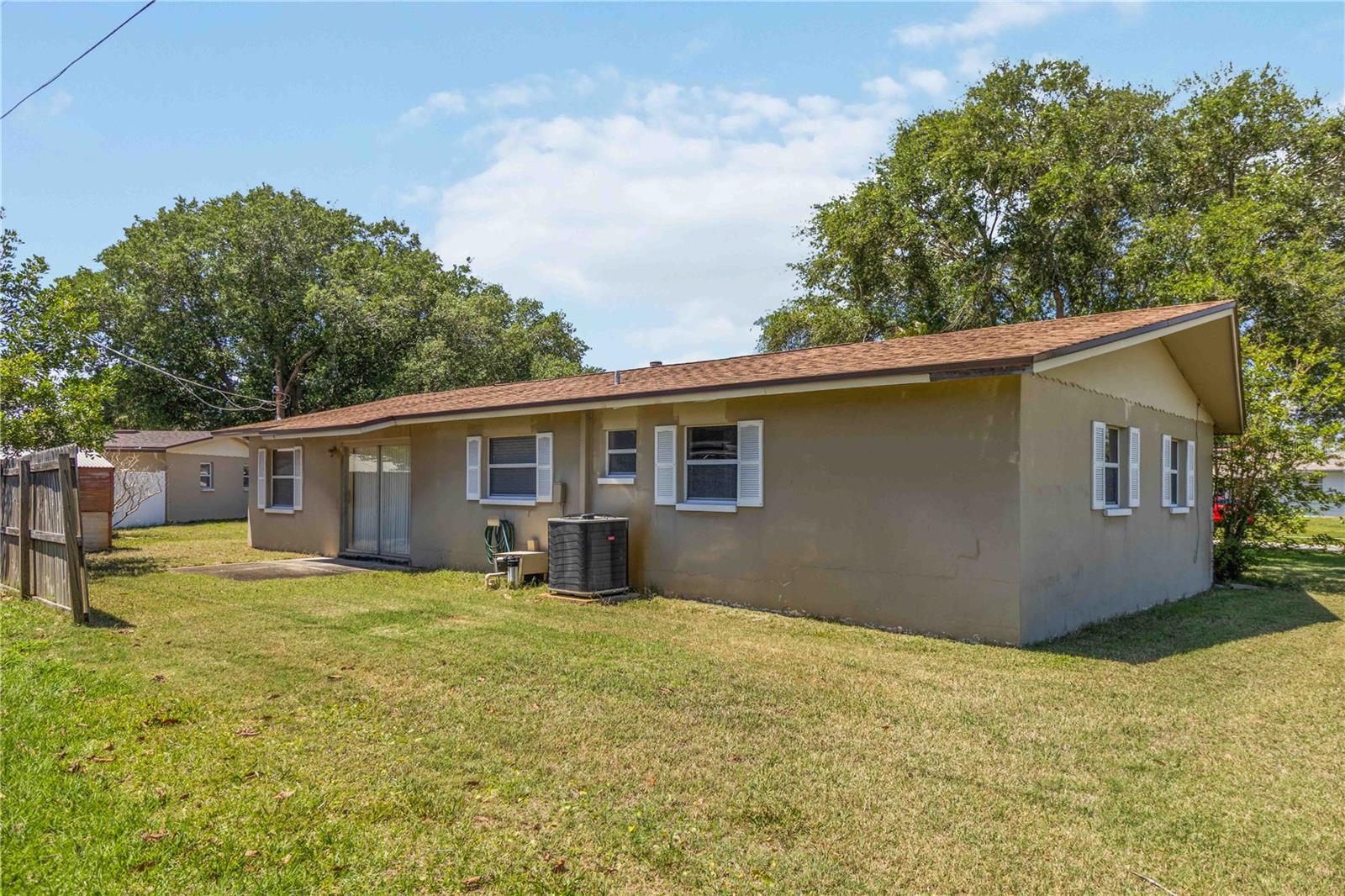 GARDEN PARK REP - Residential