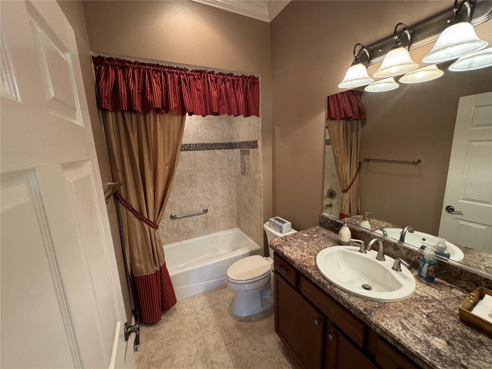 VILLAGES OF SUMTER - Residential Lease