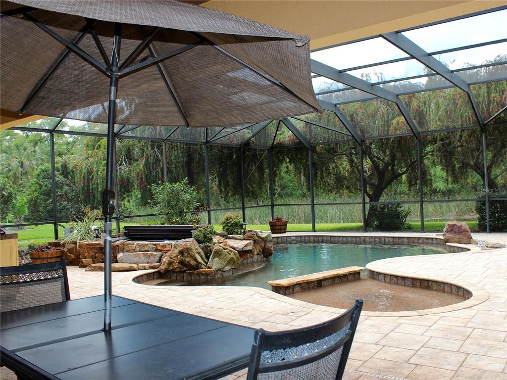 Photo of 406 Petrel Trail, Bradenton, FL 34212 (MLS # A4685414)