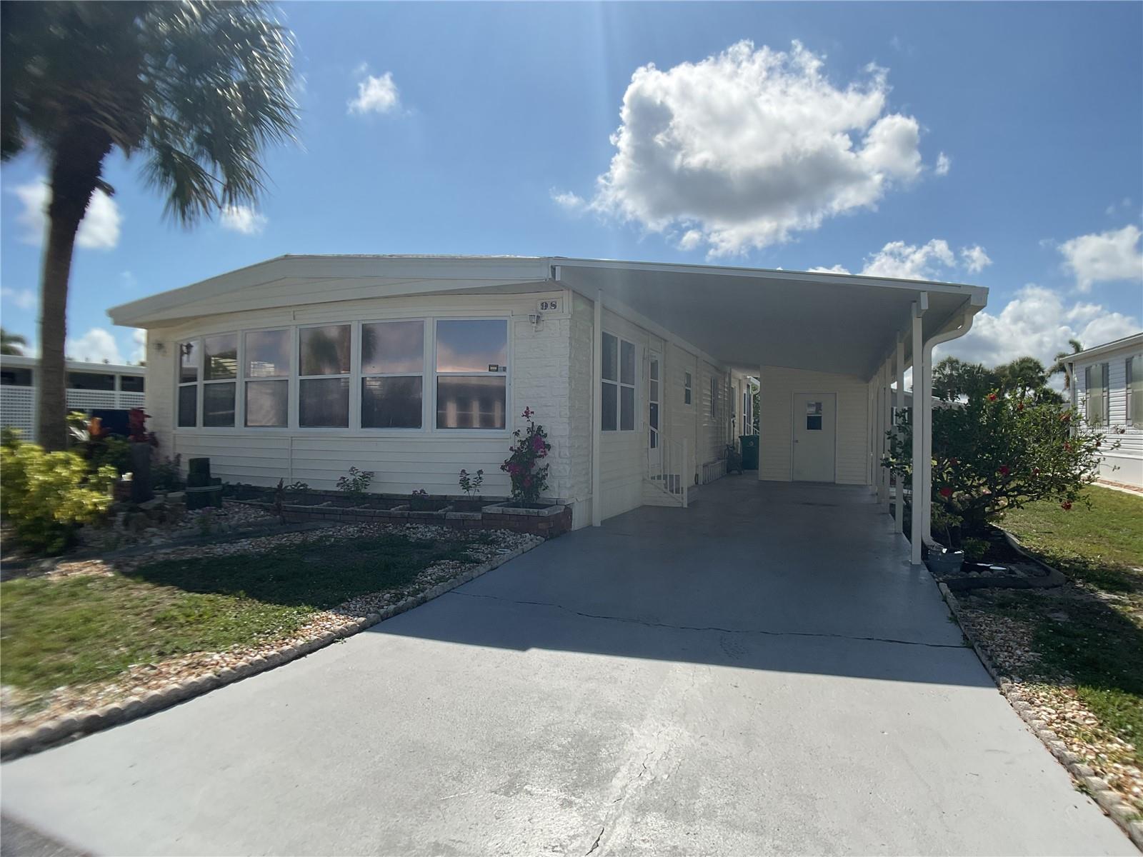 MAPLE LEAF ESTATES - Residential