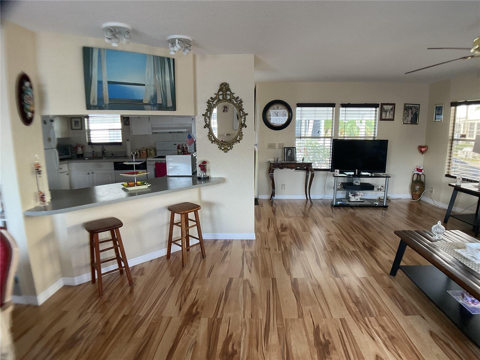 MAPLE LEAF ESTATES - Residential
