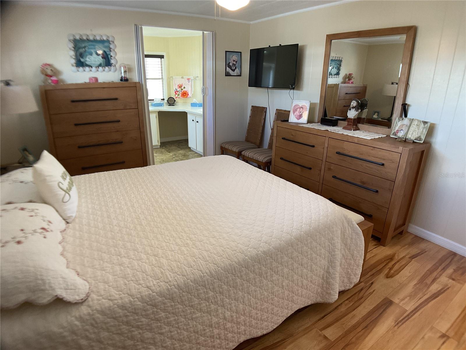 MAPLE LEAF ESTATES - Residential