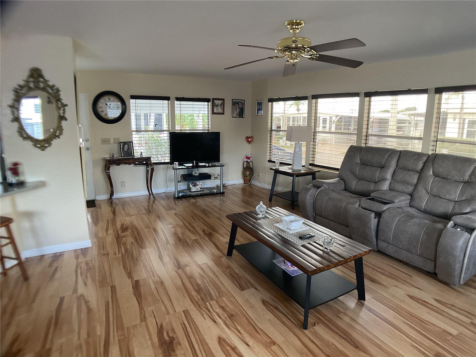 MAPLE LEAF ESTATES - Residential