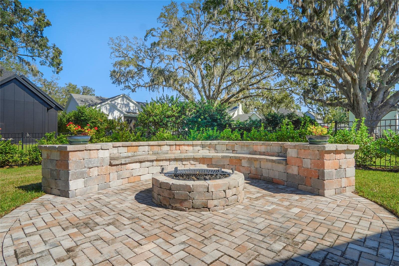 OAKLAND HILLS - Residential