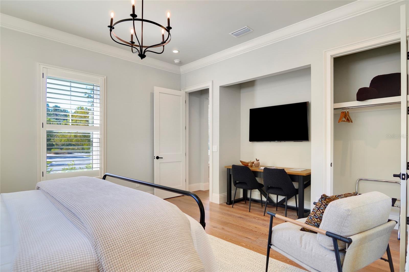 OAKLAND HILLS - Residential