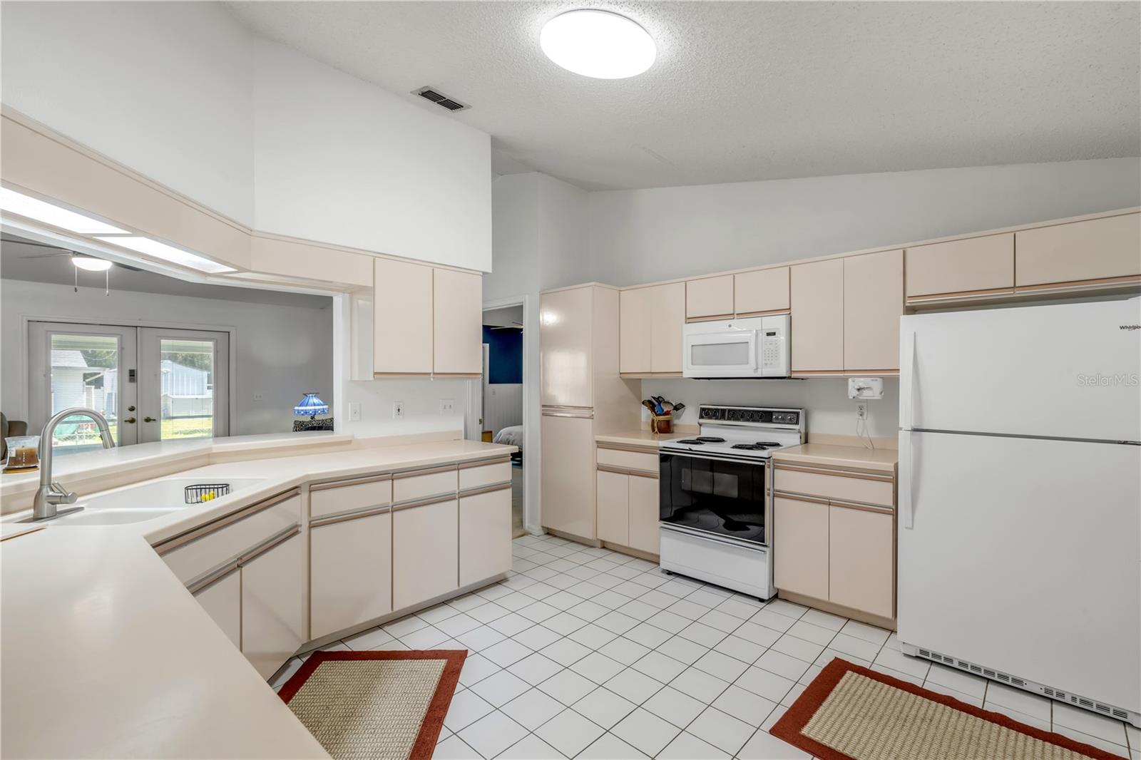 OLIVER ESTATE - Residential