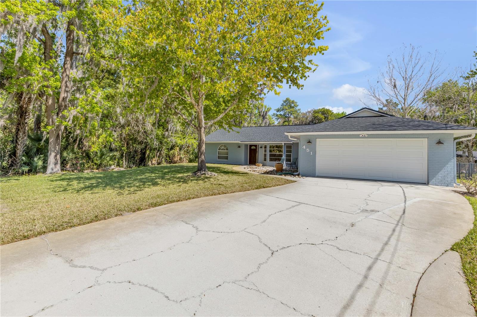 OLIVER ESTATE - Residential