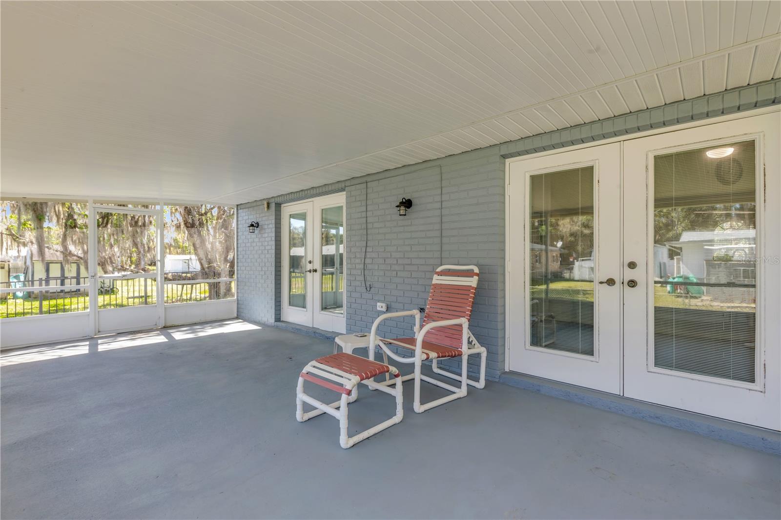 OLIVER ESTATE - Residential