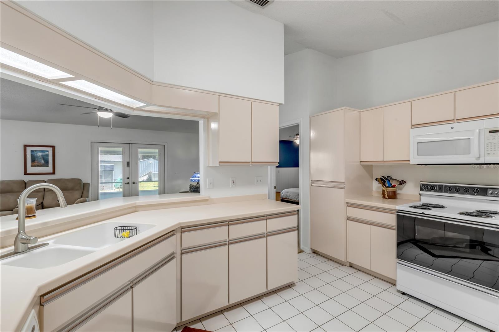 OLIVER ESTATE - Residential