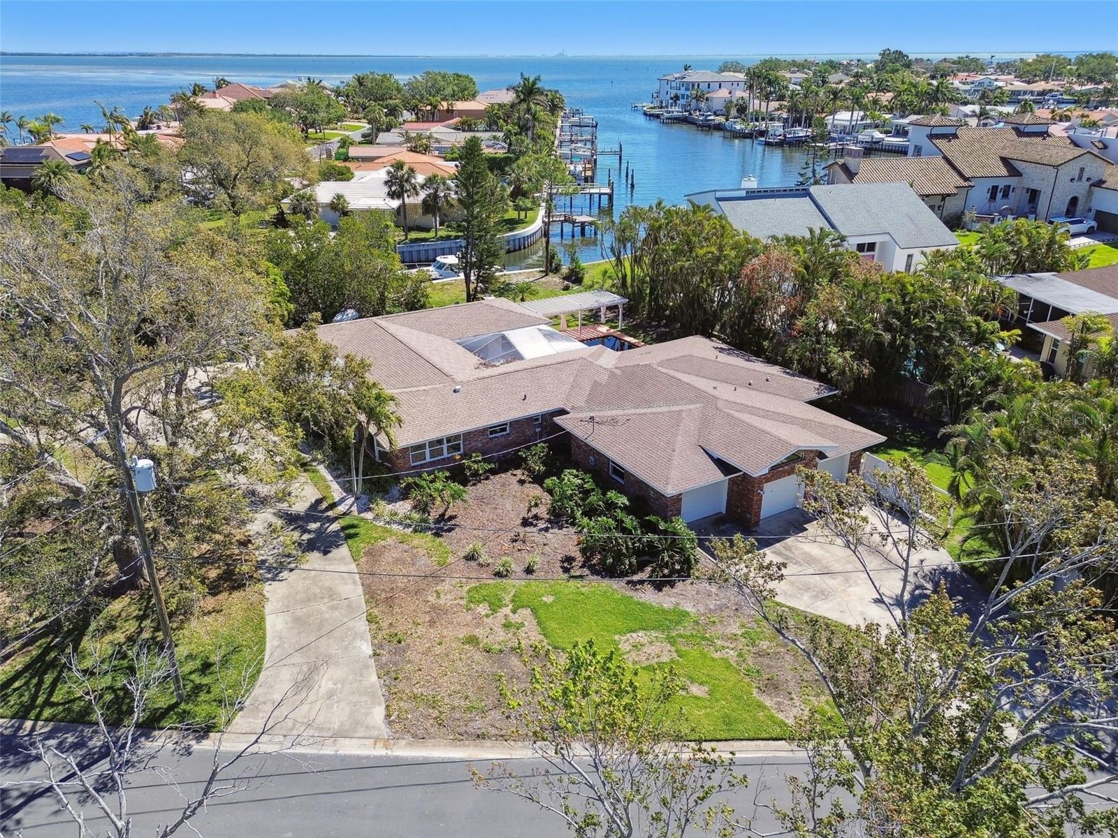 2180 BAYOU GRANDE BOULEVARD NE