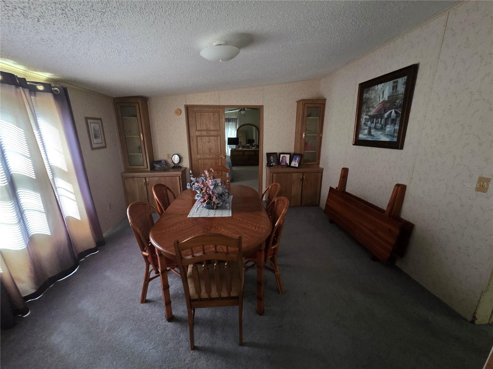 HILLTOP MANOR - Residential Lease