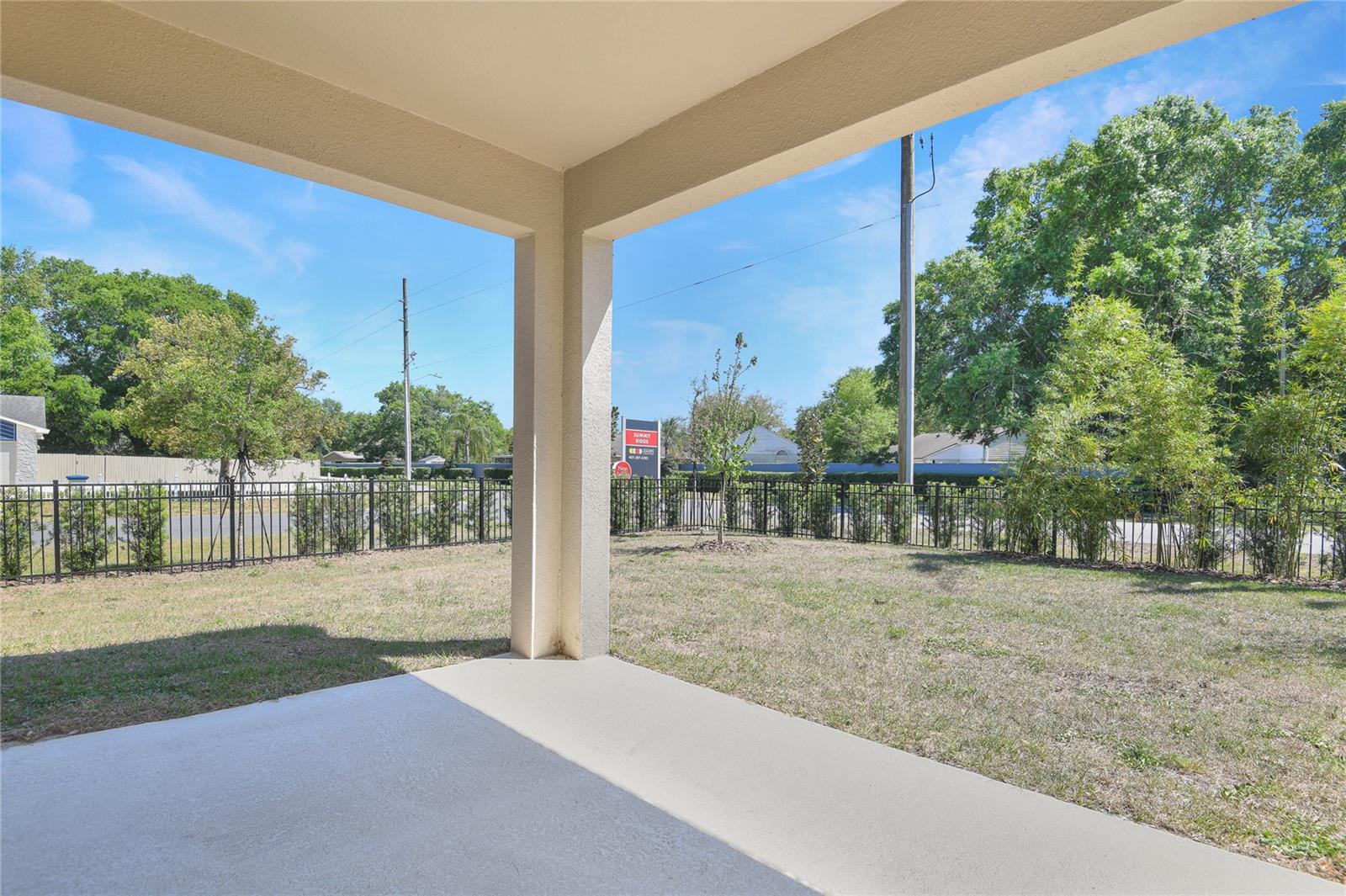 SEASONS AT MAGNOLIA POINTE - Residential