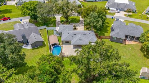 A home in LAND O LAKES