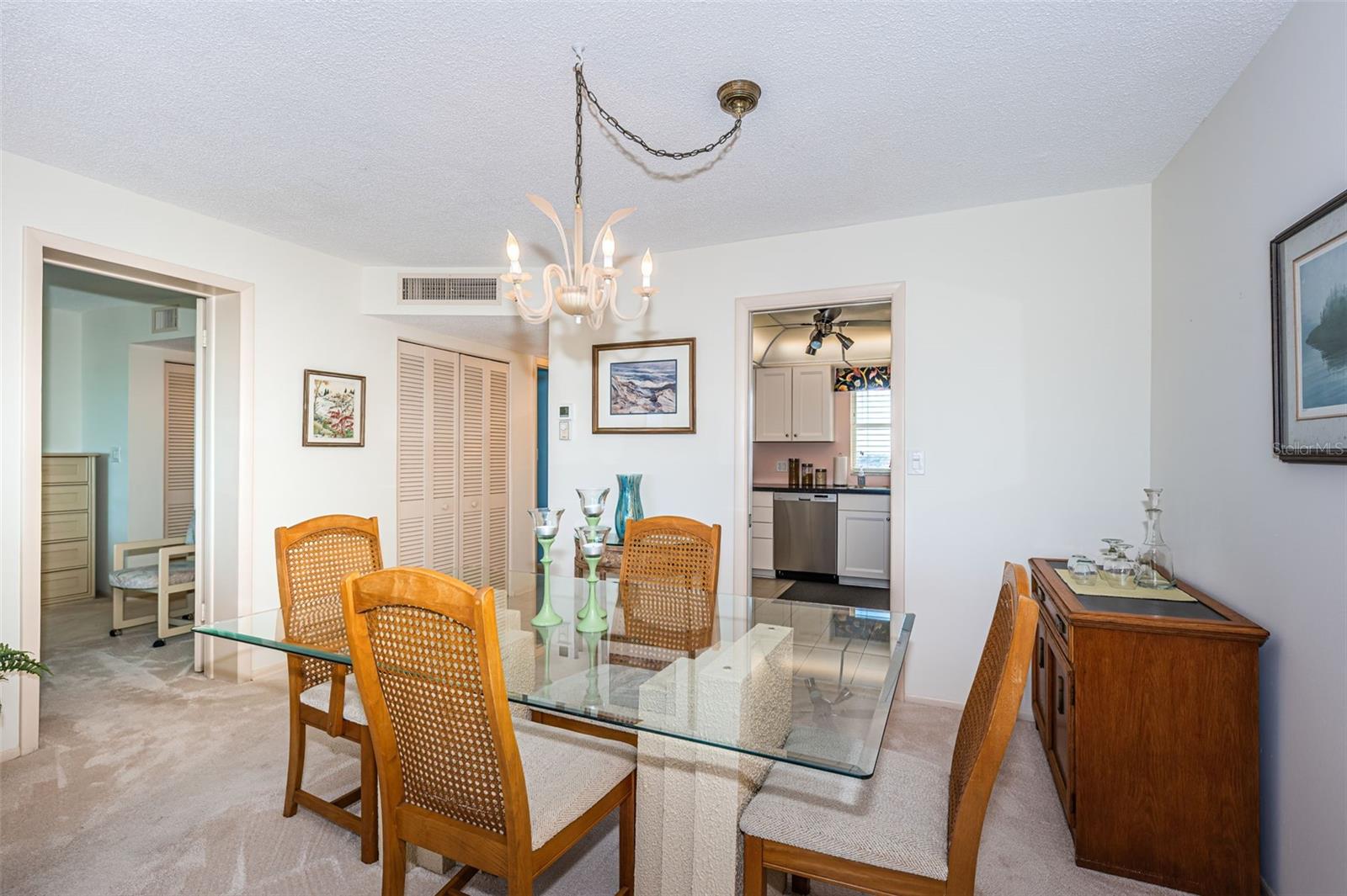 COLUMBIA TOWERS CONDO - Residential