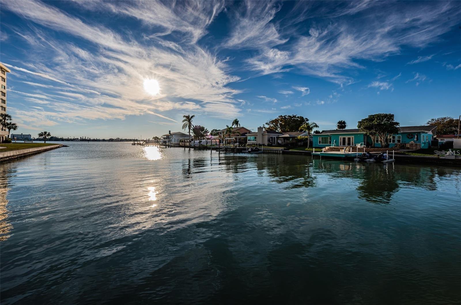 COLUMBIA TOWERS CONDO - Residential