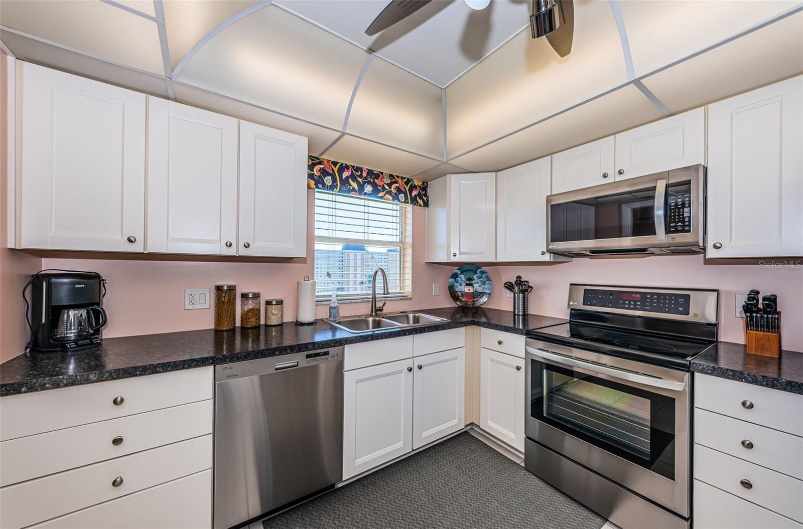 4725 COVE CIRCLE 808