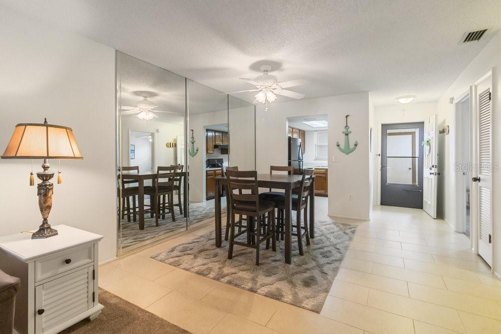 WOODTRAIL CONDO - Residential
