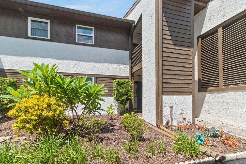 WOODTRAIL CONDO - Residential