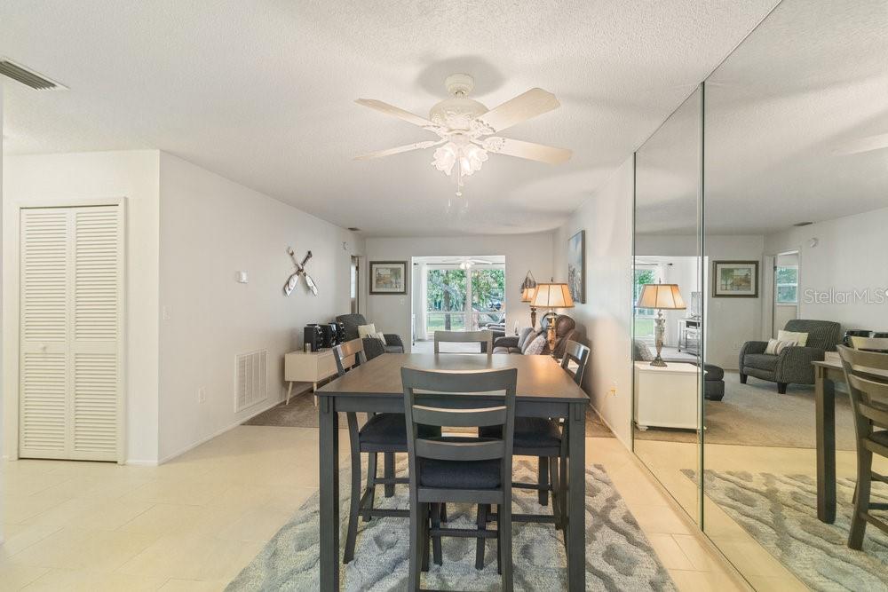 WOODTRAIL CONDO - Residential