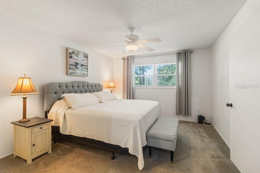 WOODTRAIL CONDO - Residential