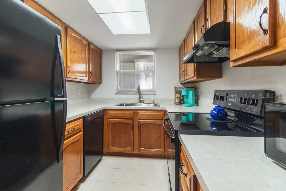 WOODTRAIL CONDO - Residential