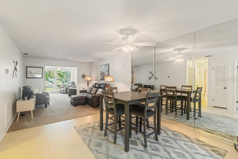 WOODTRAIL CONDO - Residential