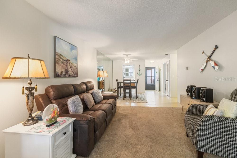 WOODTRAIL CONDO - Residential