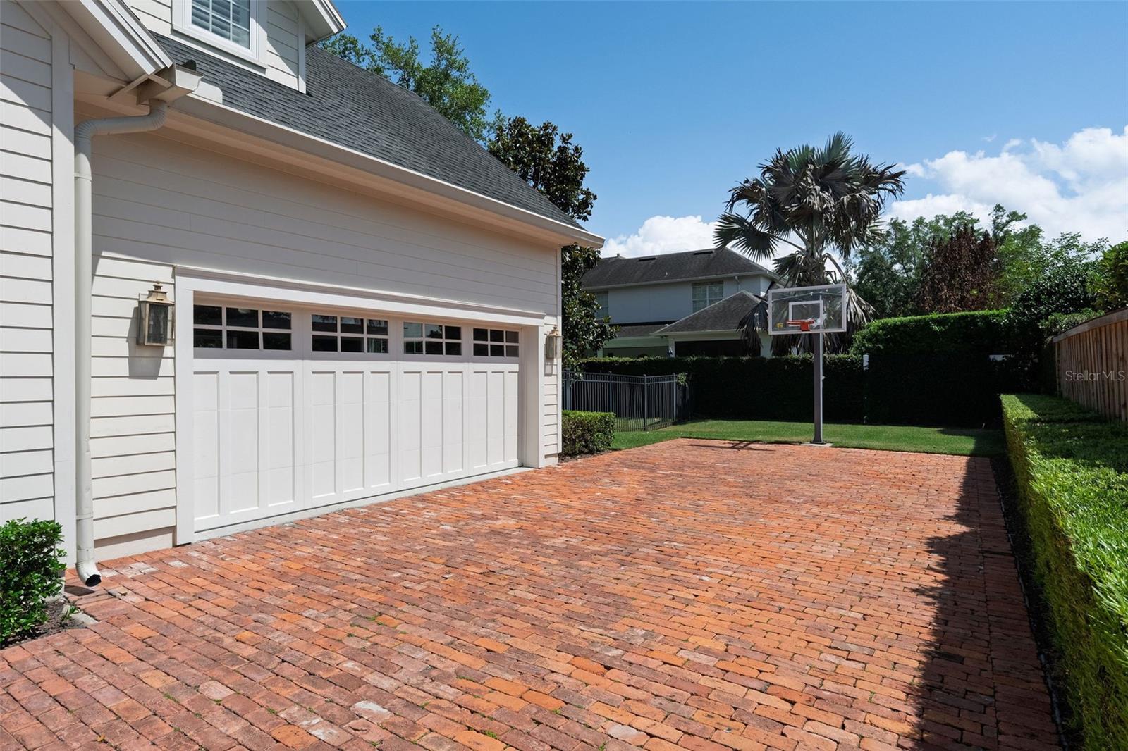 PARK GROVE - Residential