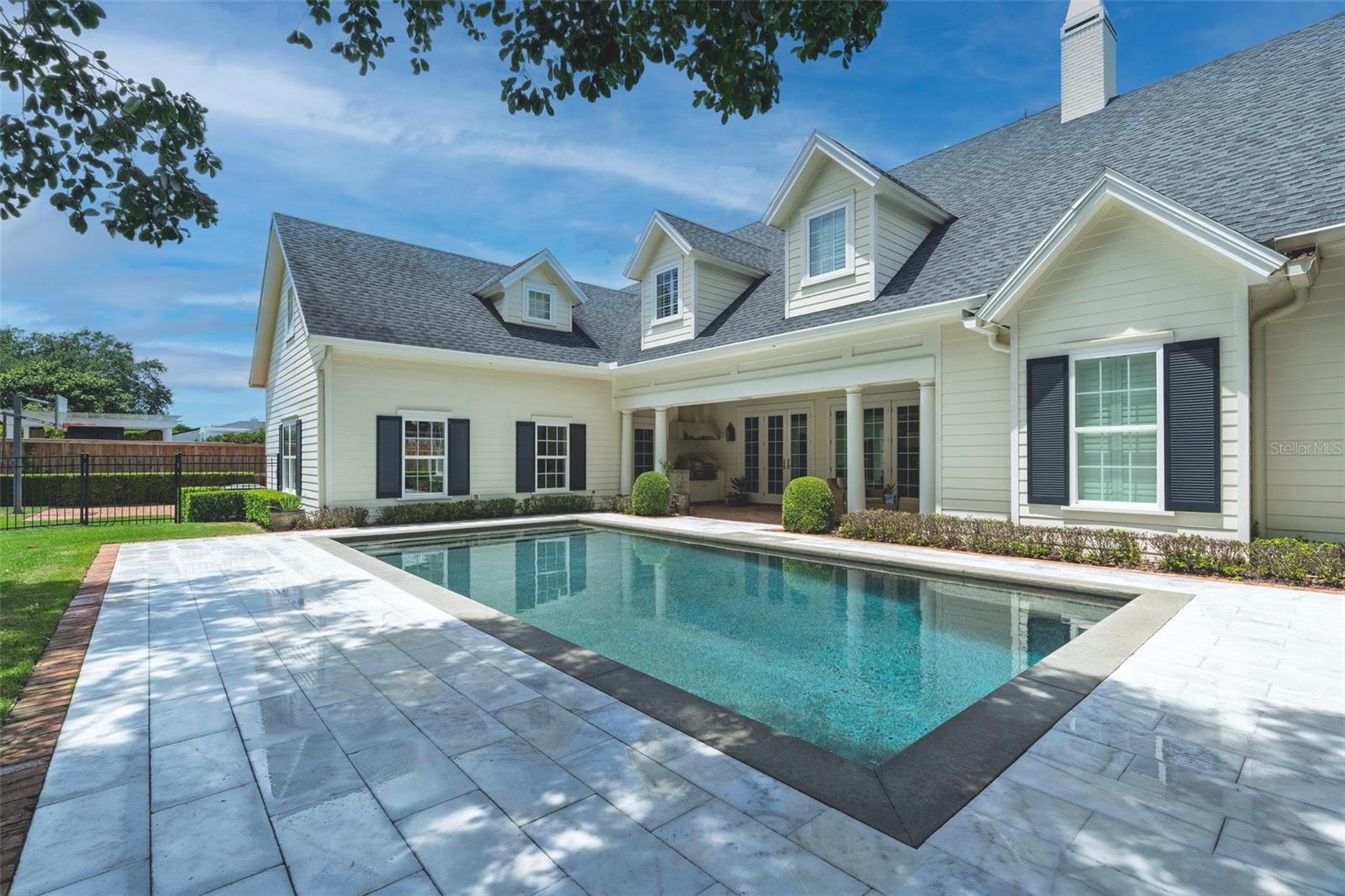 PARK GROVE - Residential