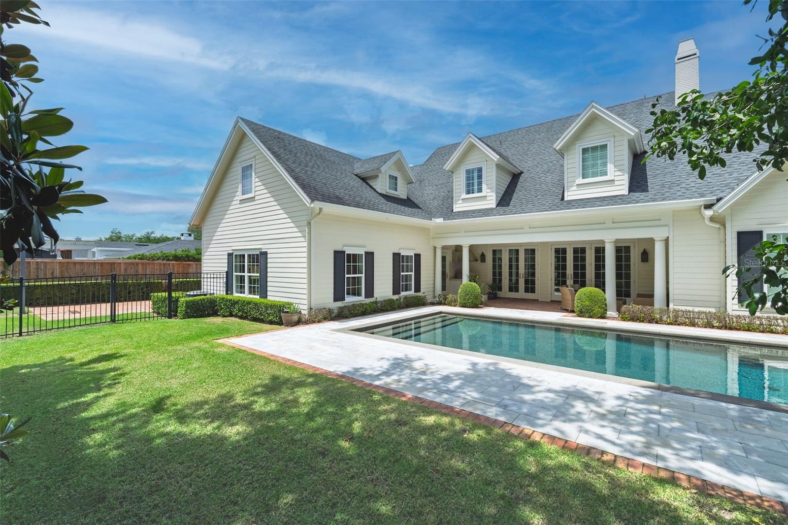 PARK GROVE - Residential