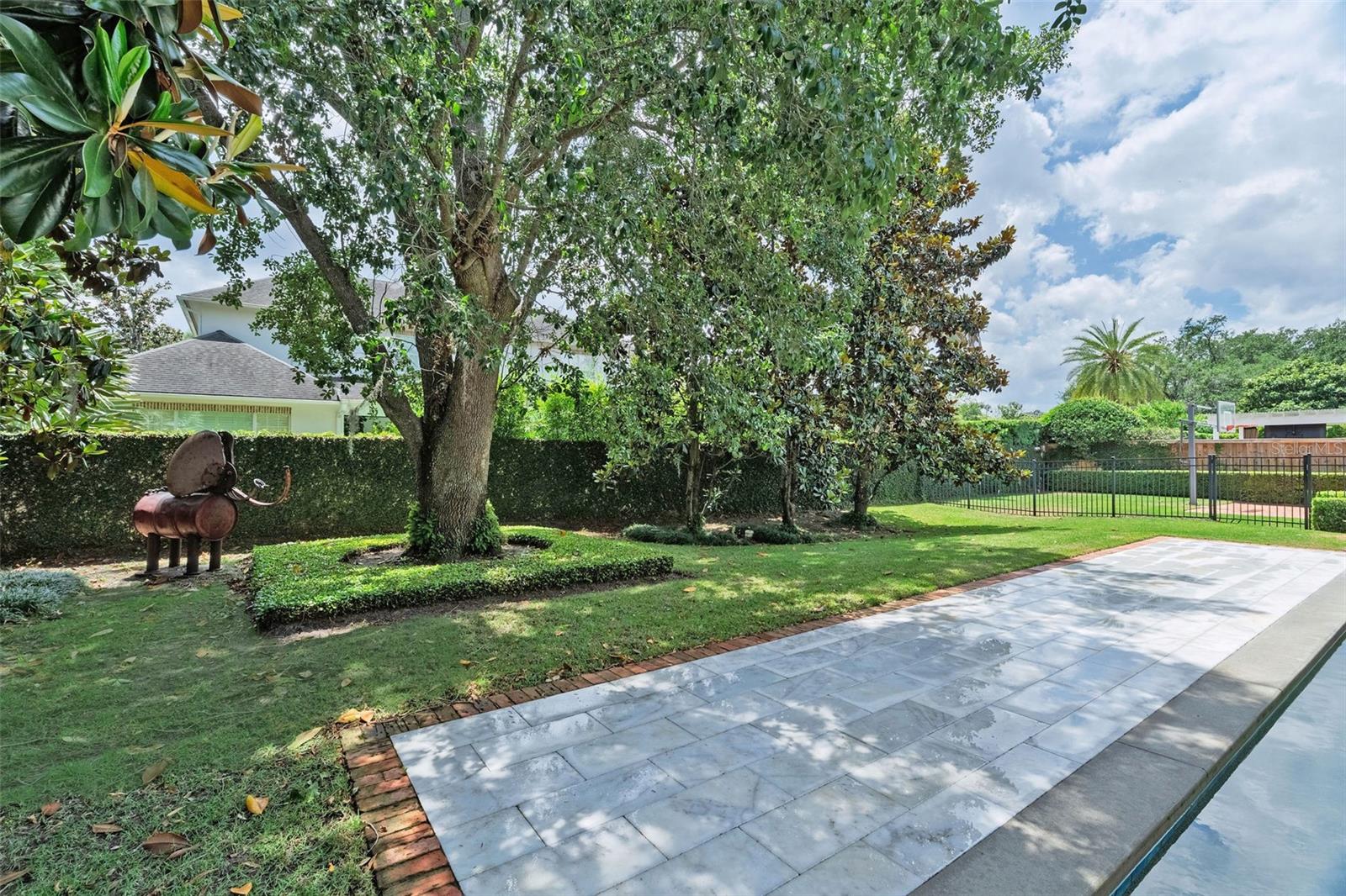 PARK GROVE - Residential