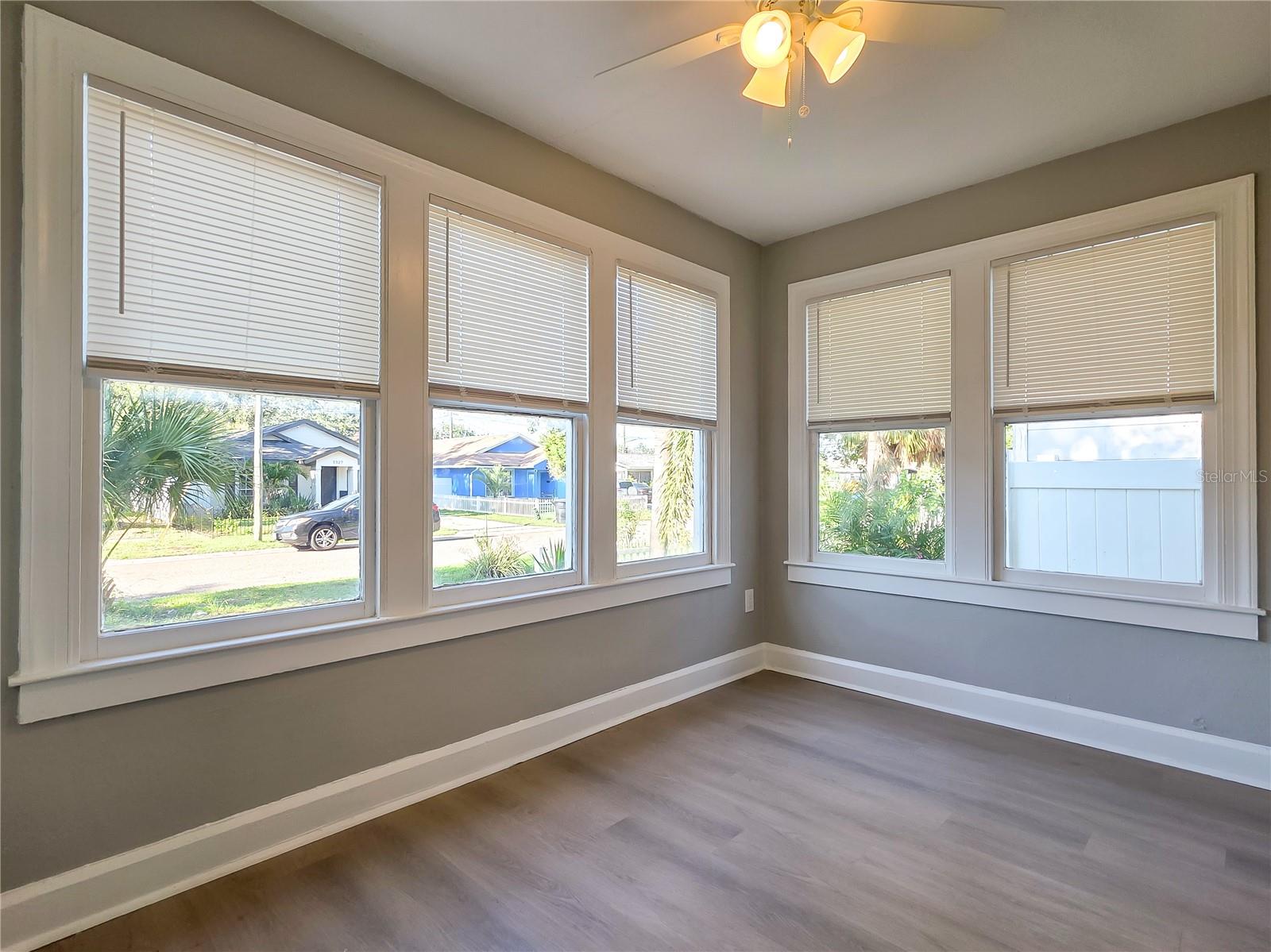 ROOSEVELT PARK ADD - Residential