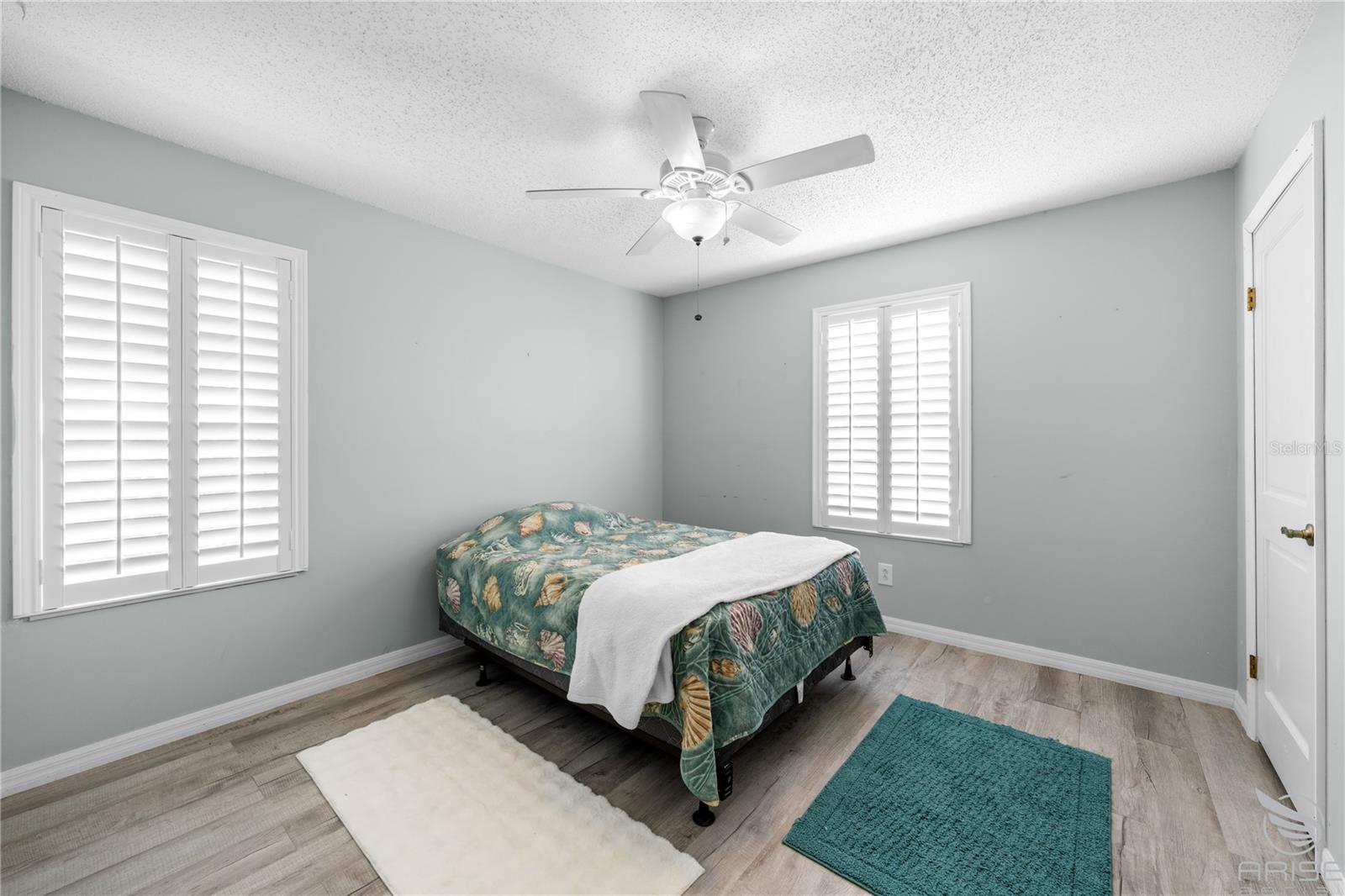 PINE ISLAND PH 01 - Residential