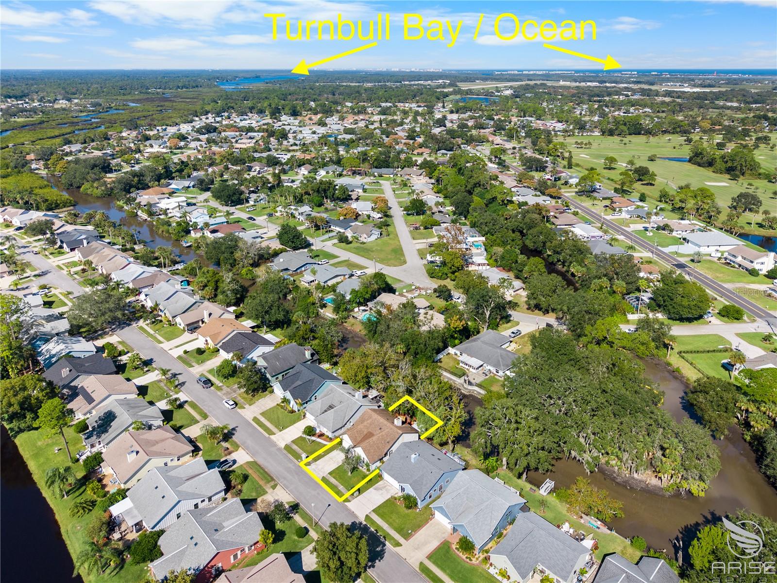 734 PINE SHORES CIRCLE