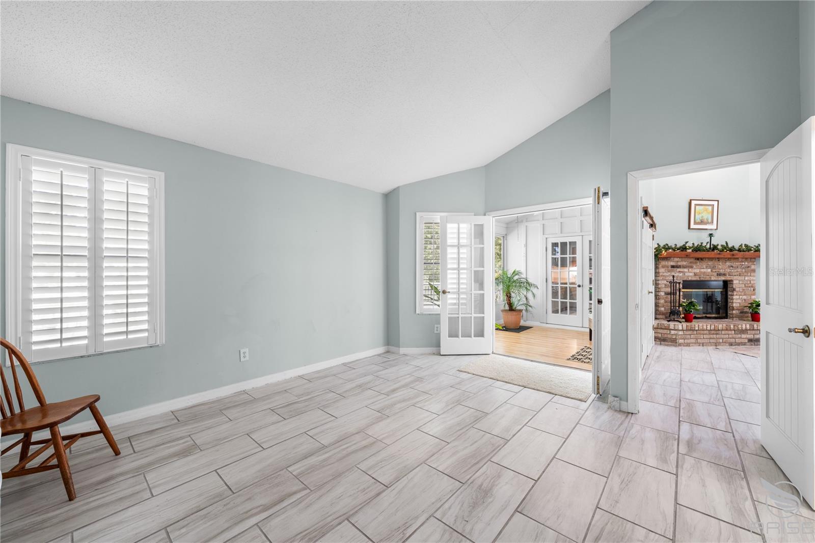 PINE ISLAND PH 01 - Residential