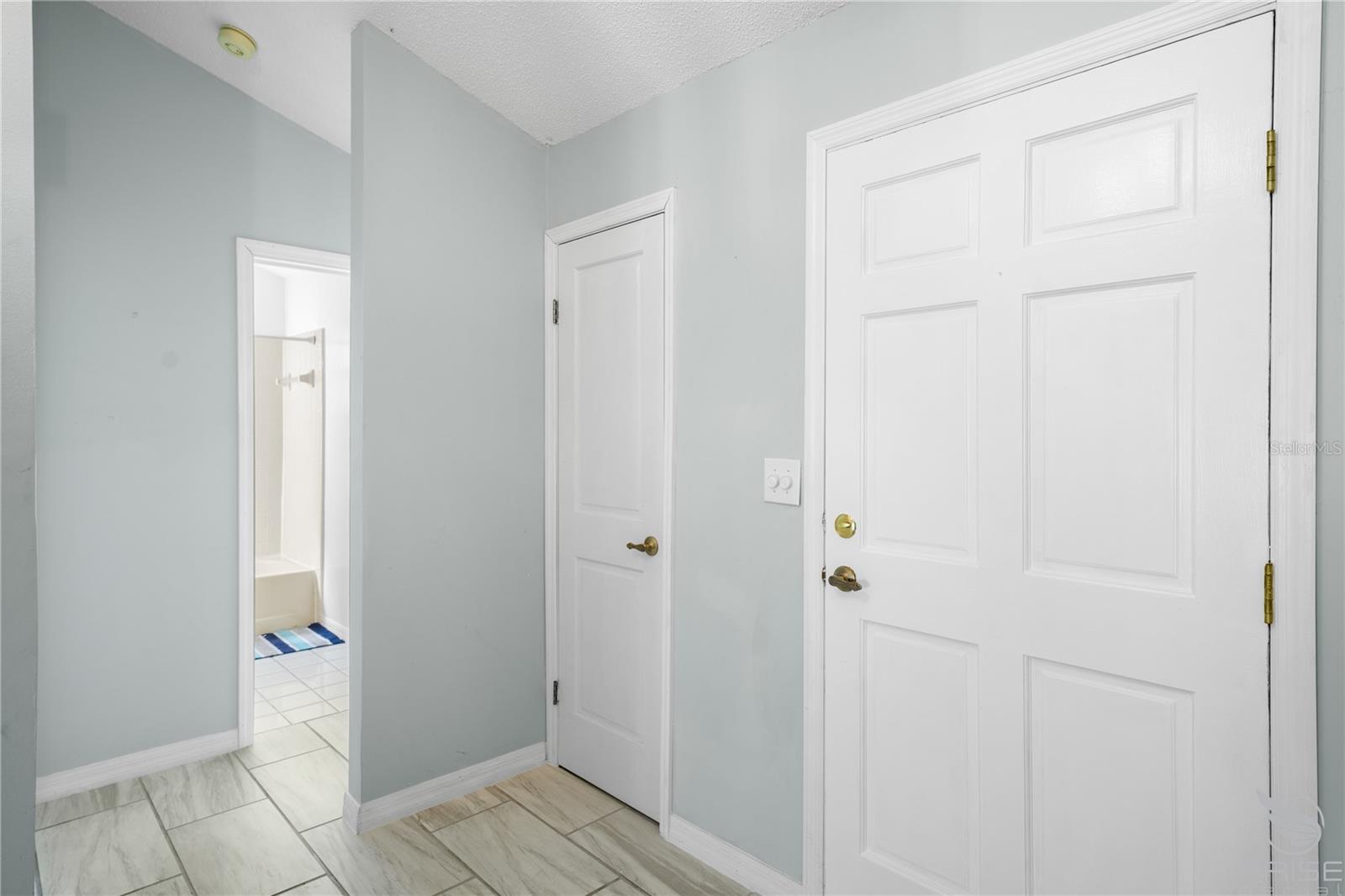 PINE ISLAND PH 01 - Residential