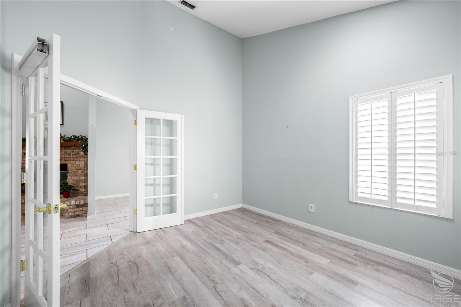 PINE ISLAND PH 01 - Residential