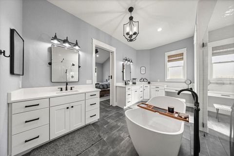 Tiny photo for 10561 NE 104th Circle, Oxford, FL 34484 (MLS # OM714193)