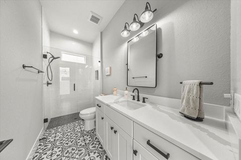 Tiny photo for 10561 NE 104th Circle, Oxford, FL 34484 (MLS # OM714193)