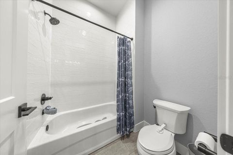 Tiny photo for 10561 NE 104th Circle, Oxford, FL 34484 (MLS # OM714193)