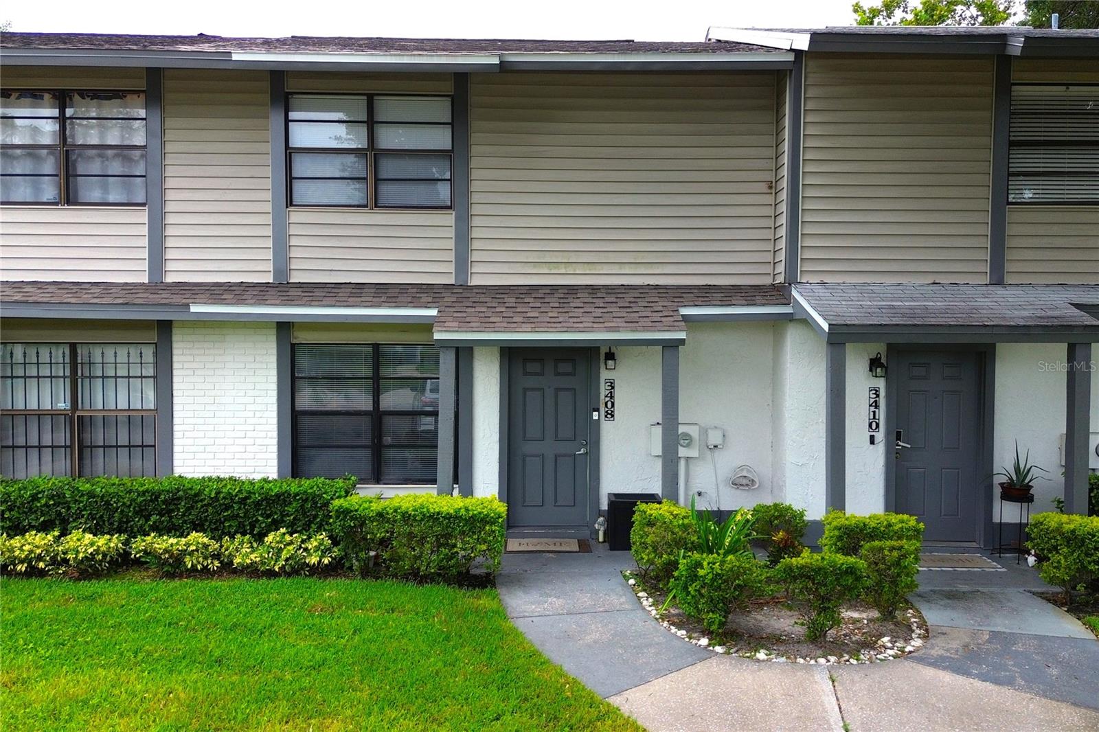 3408 OAK TRAIL COURT