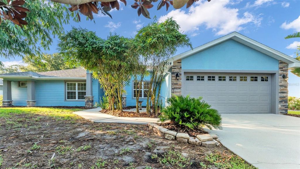 Photo of 2514 Deerbrook Drive, Lakeland, FL 33811 (MLS # L4955015)